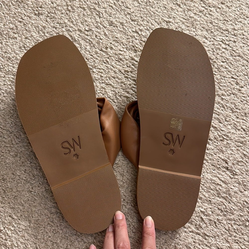 Stuart Weizman Brown Flip Flops Sandal Size 5.5/ … - image 4